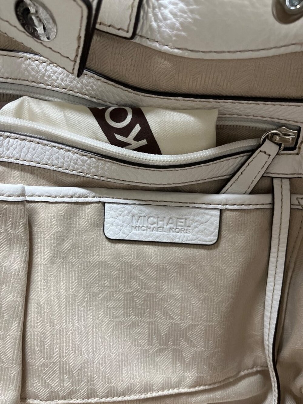Michael Kors Canvas Leather Bucket Bag Tan White Drawstring Close Tote Dust-Bag - Picture 4 of 7